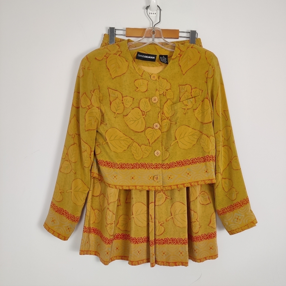 Vintage Diane Gilman Women's Silk Jacket & Skirt Set Leaf Print Button Up 80's